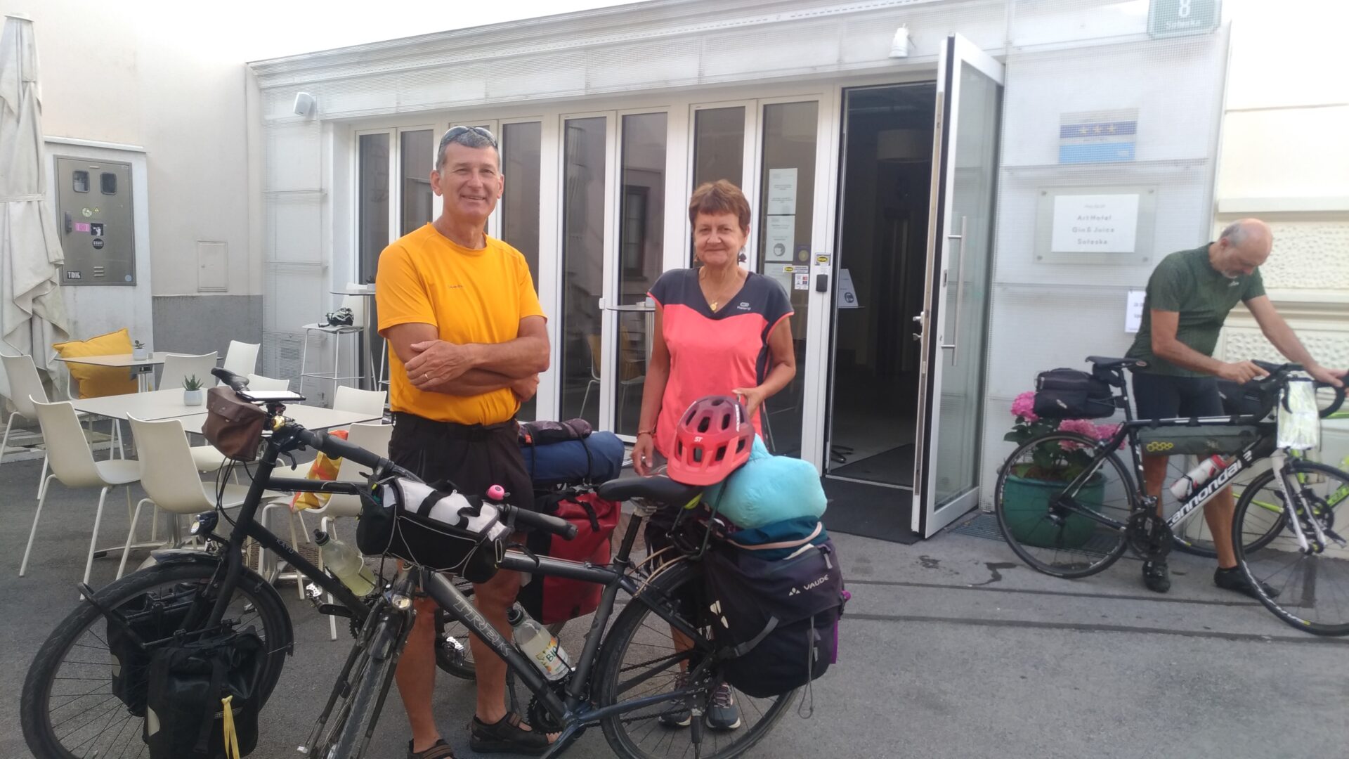 P_20210708_084427_vHDR_On